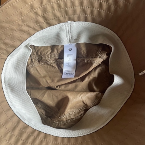 Fabletics Bucket Hat - Picture 5 of 5
